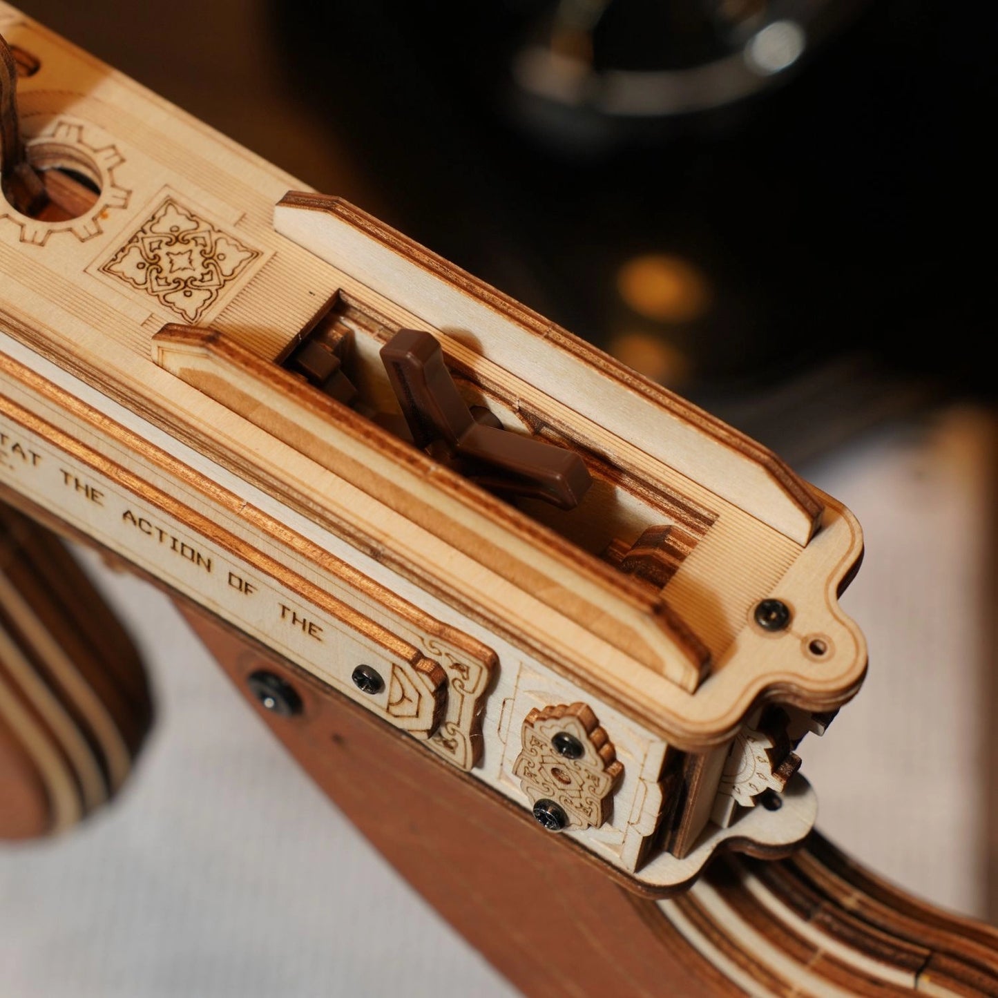 Drewniane Puzzle 3D - Pistolet maszynowy
