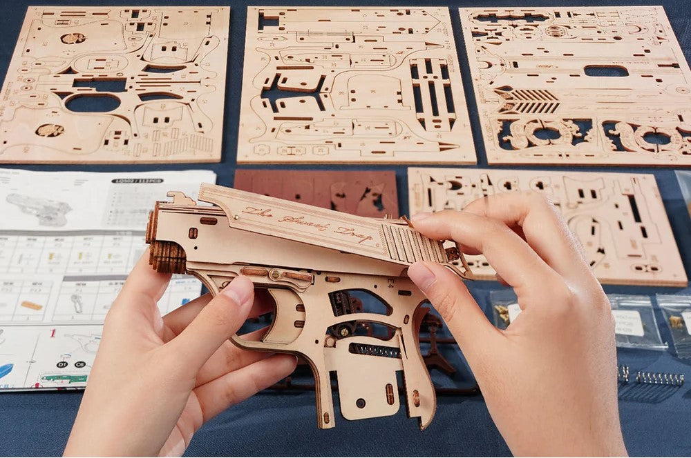 Drewniane Puzzle 3D - Półautomatyczny Pistolet